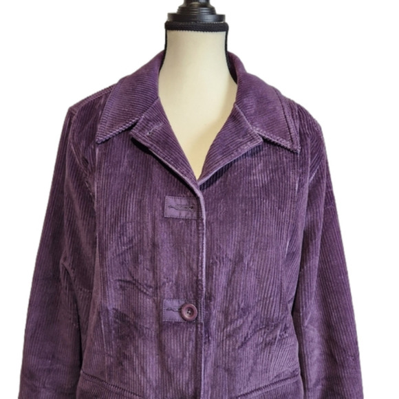 𝅺Size M L.L.Bean Corduroy Jacket Eggplant color Lightly Insulated - Picture 4 of 15